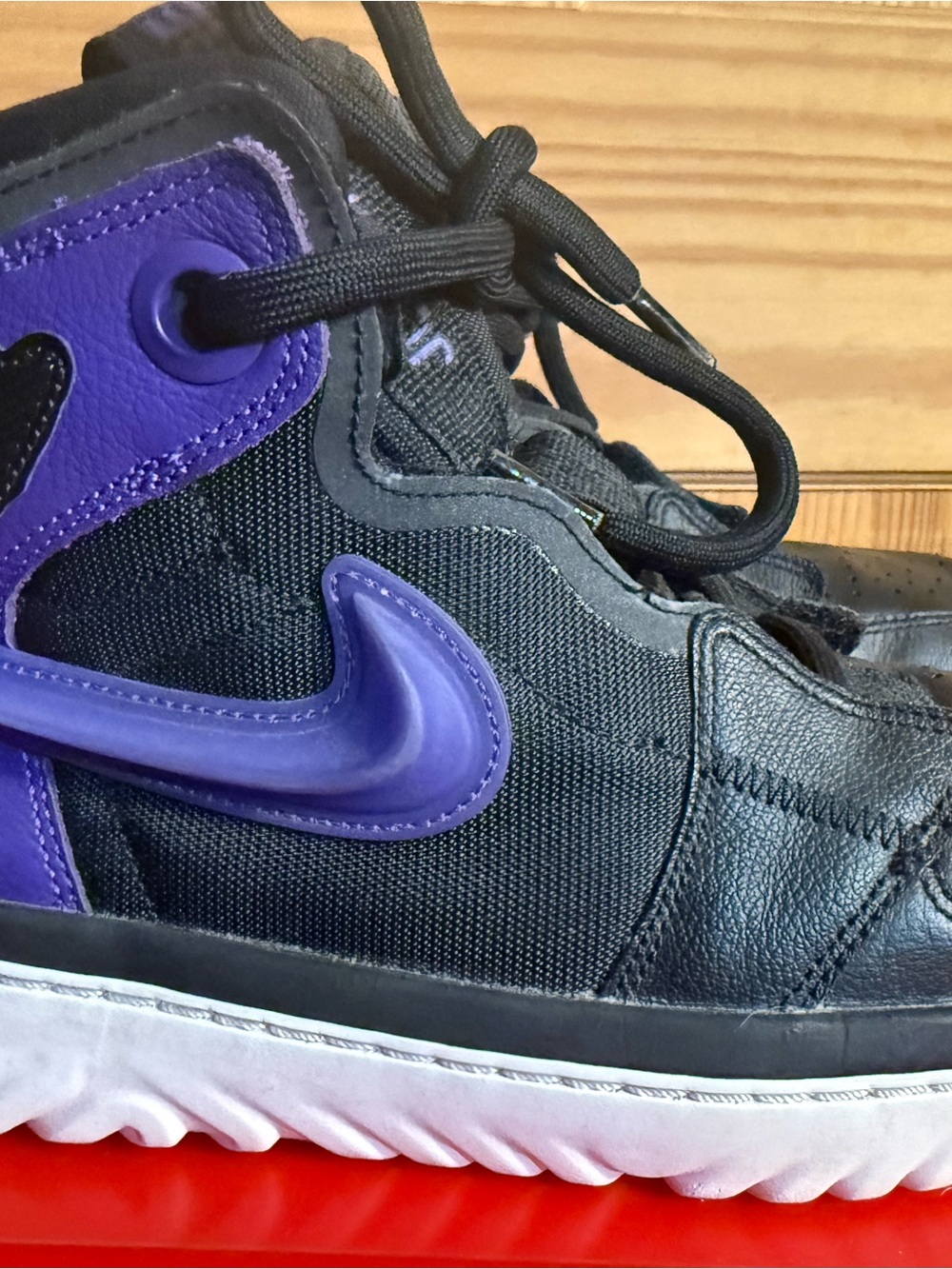 Jordan Men's Black and Purple High-Top Athletic Shoes